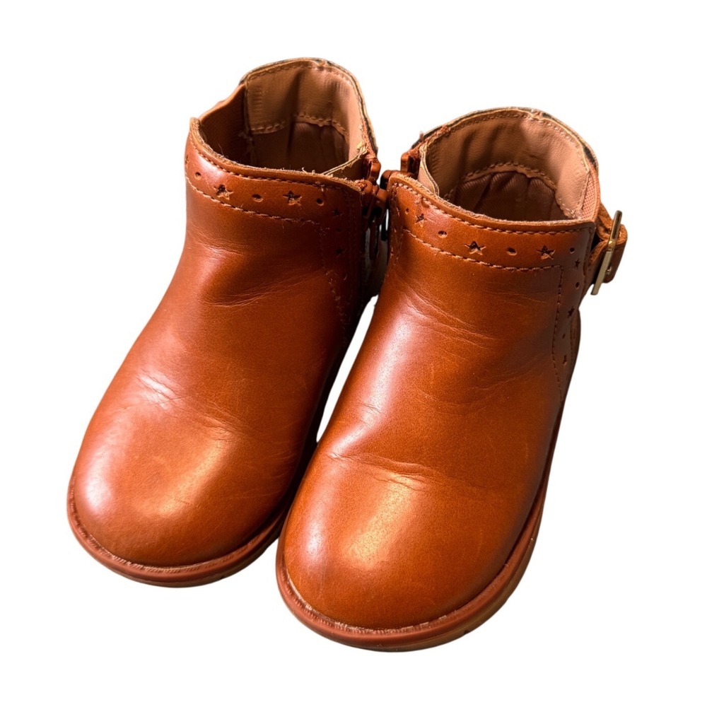 Stride Rite SRT Agnes Brown Leather Star Perforated Ankle Boots girls Size 5.5M
